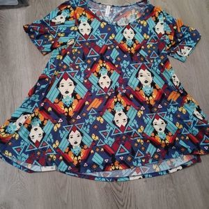 - 🛑Lularoe Beautiful..Unique..And Color Tun